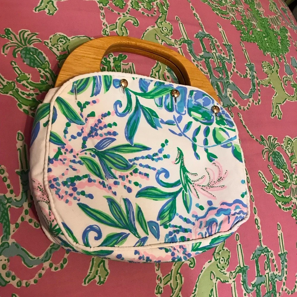 Lilly Pulitzer GWP Bermuda Bag Just a Pinch - Picture 2 of 10